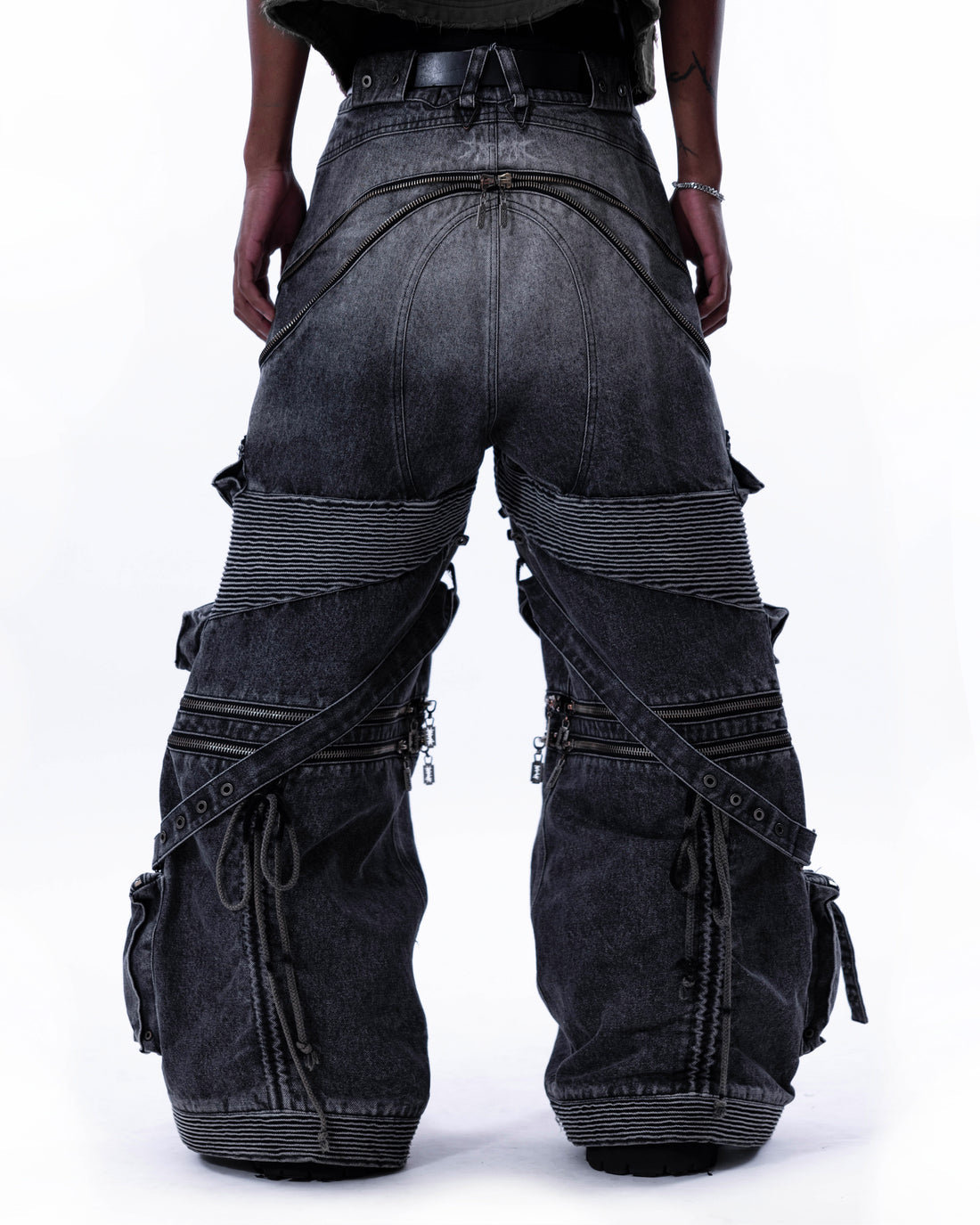 Satsun Night Heavy-Duty Denim Pants “Washed Black”