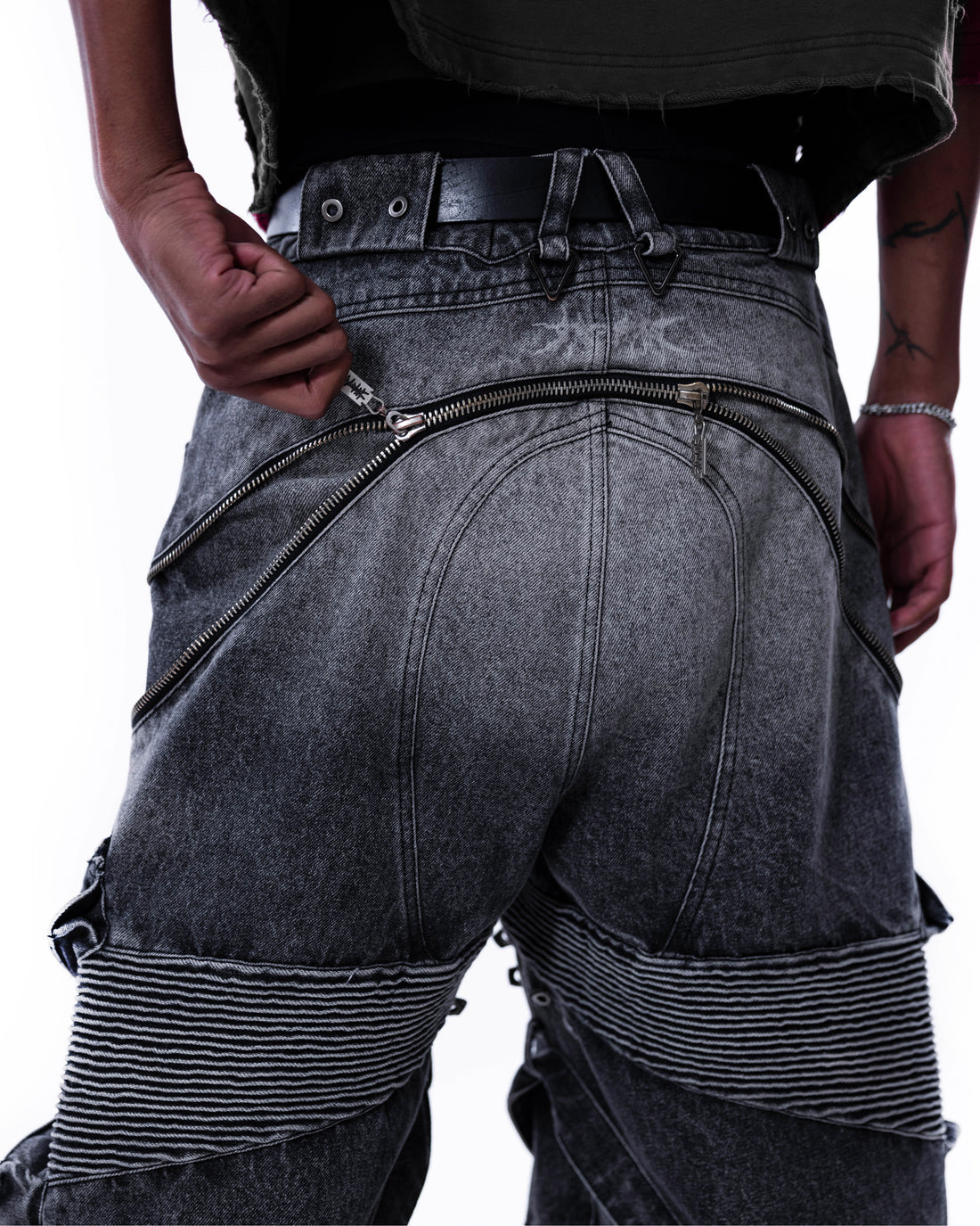 Satsun Night Heavy-Duty Denim Pants “Washed Black”