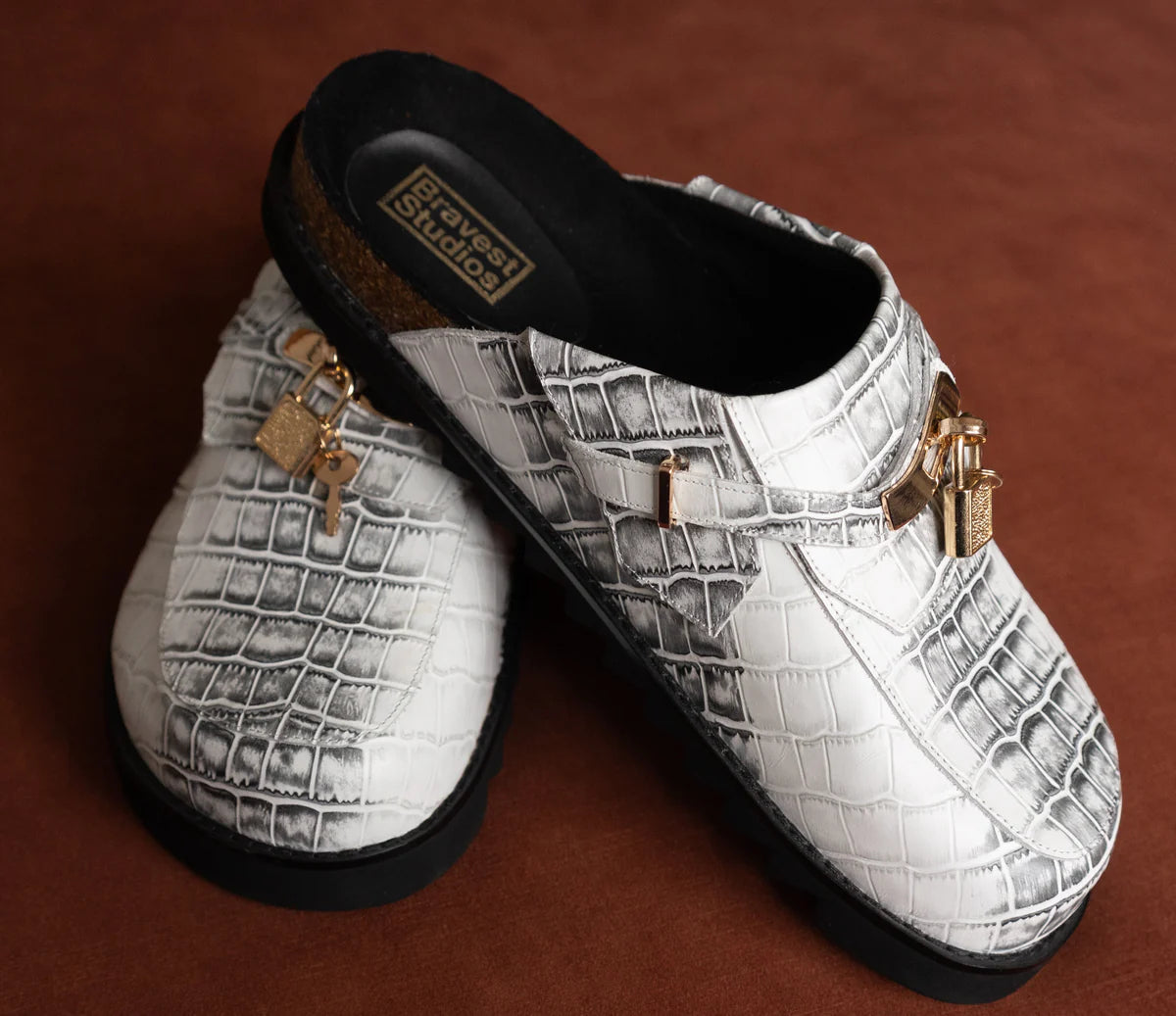 Bravest Studios Bag Clogs “White”