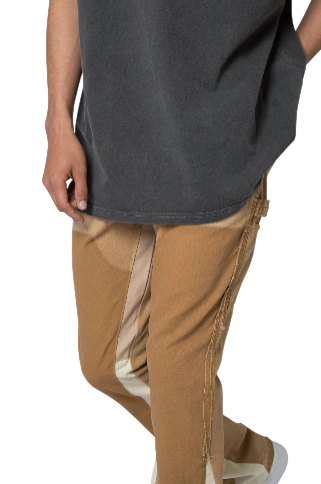 Calça Flare Denim “Brown”