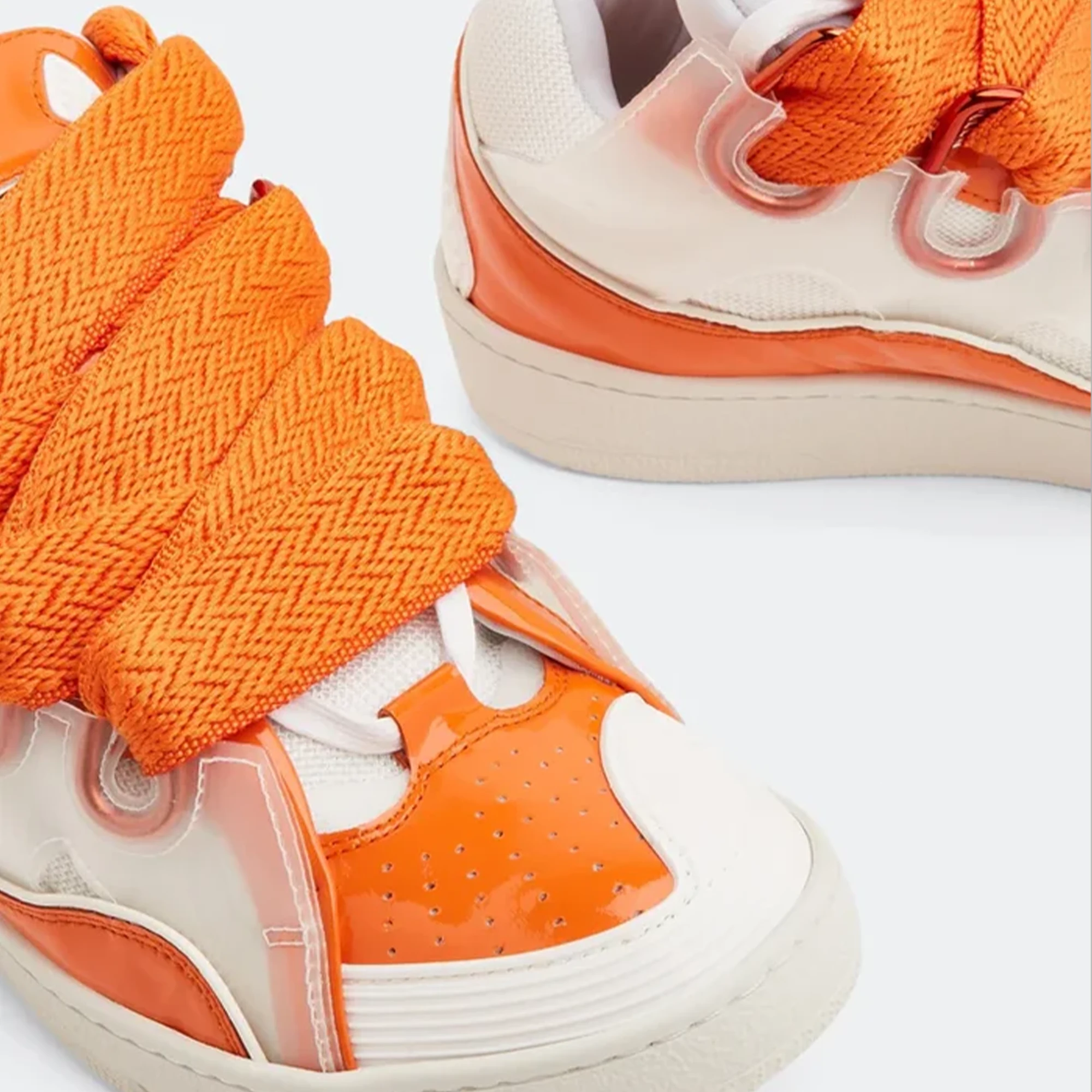 Curb “Mandarin Orange”